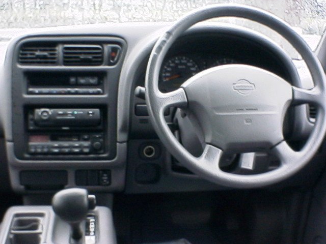Nissan Serena Fx
