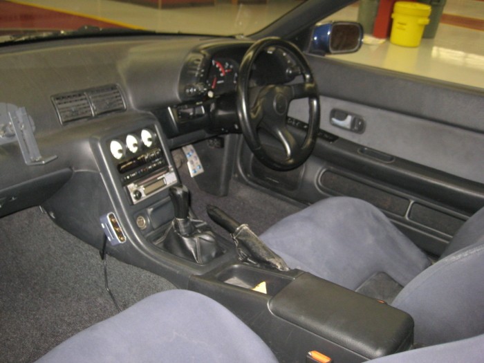 Nissan Skyline 1975