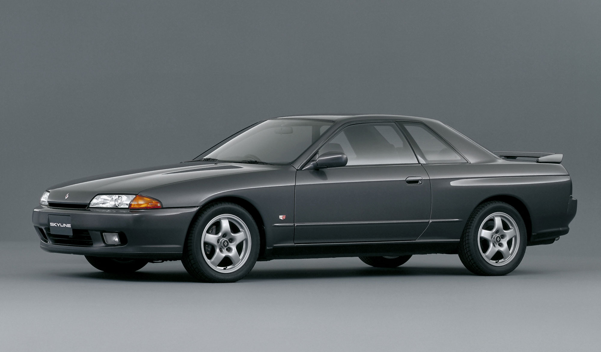 Nissan Skyline 1990