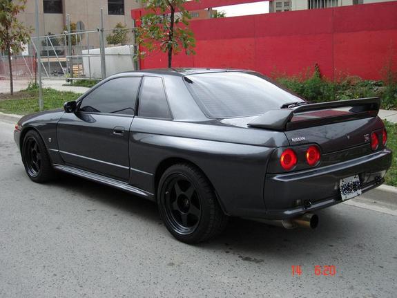 Nissan Skyline 1990