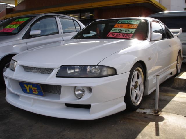 Nissan Skyline 1996