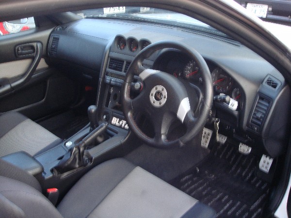 Nissan Skyline 2.5