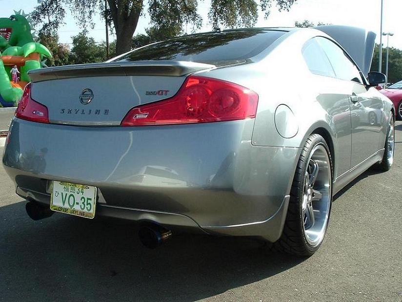 Nissan Skyline 350