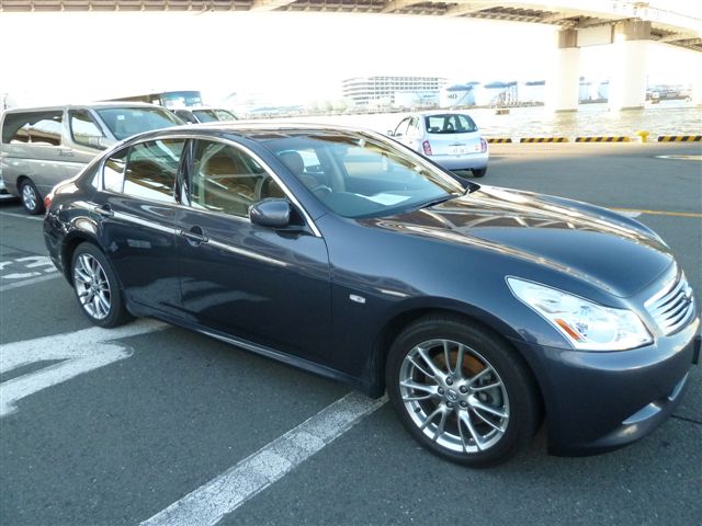 Nissan Skyline 350gt Sedan