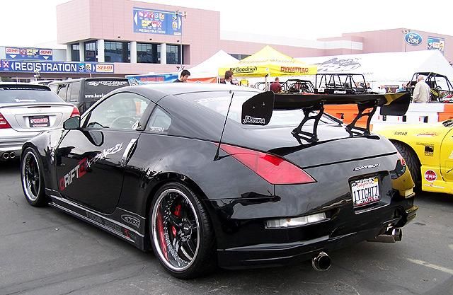 Nissan Skyline 350z