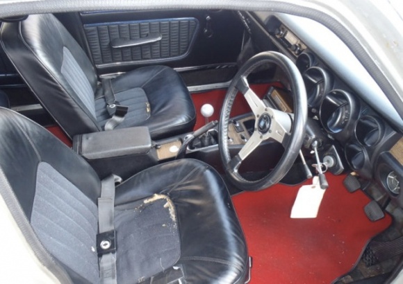 Nissan Skyline 4 Door