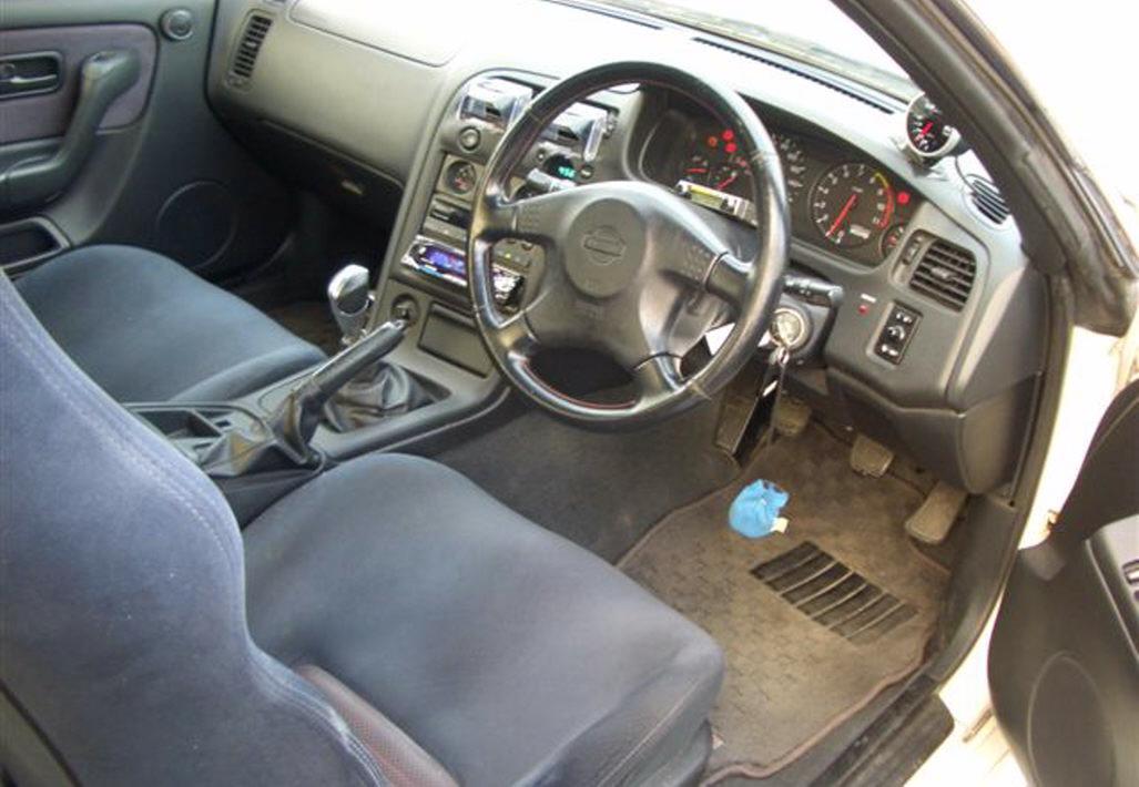 Nissan Skyline 4wd