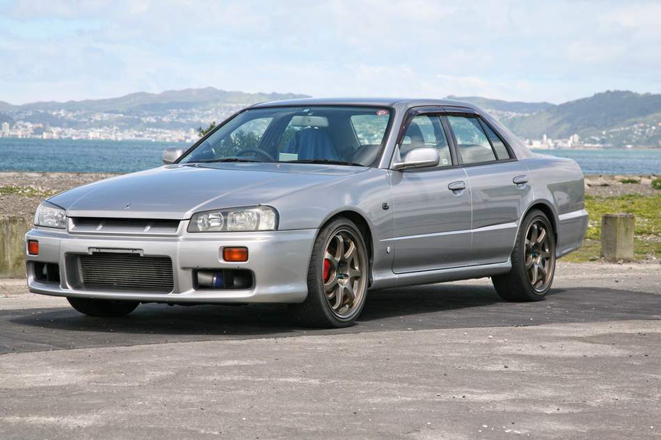 Nissan Skyline 5 Door