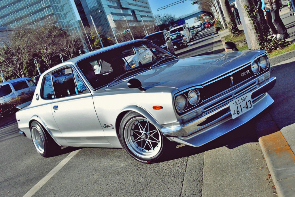 Nissan Skyline 72
