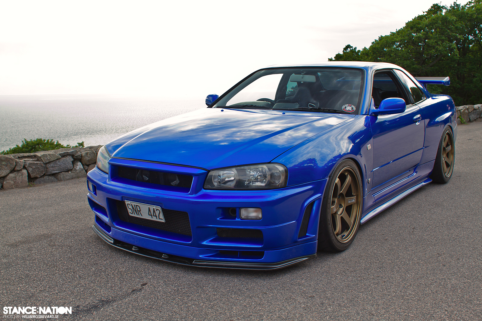 Nissan Skyline Blue