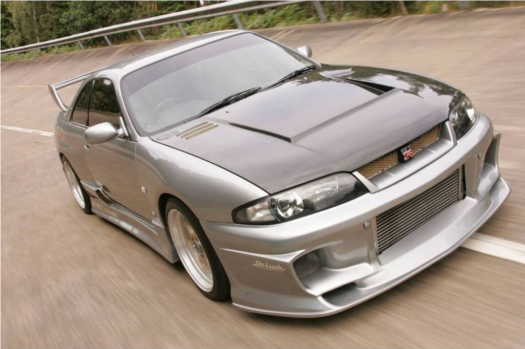 Nissan Skyline Er33