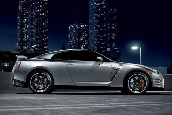 Nissan Skyline Gtr 2013