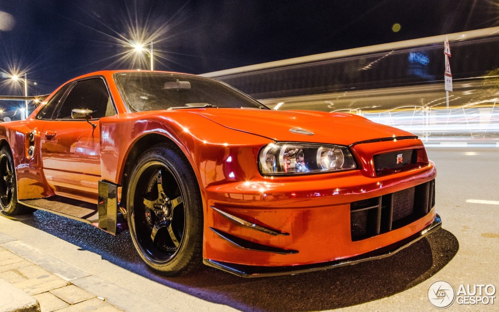 Nissan Skyline Gtr R34 Custom