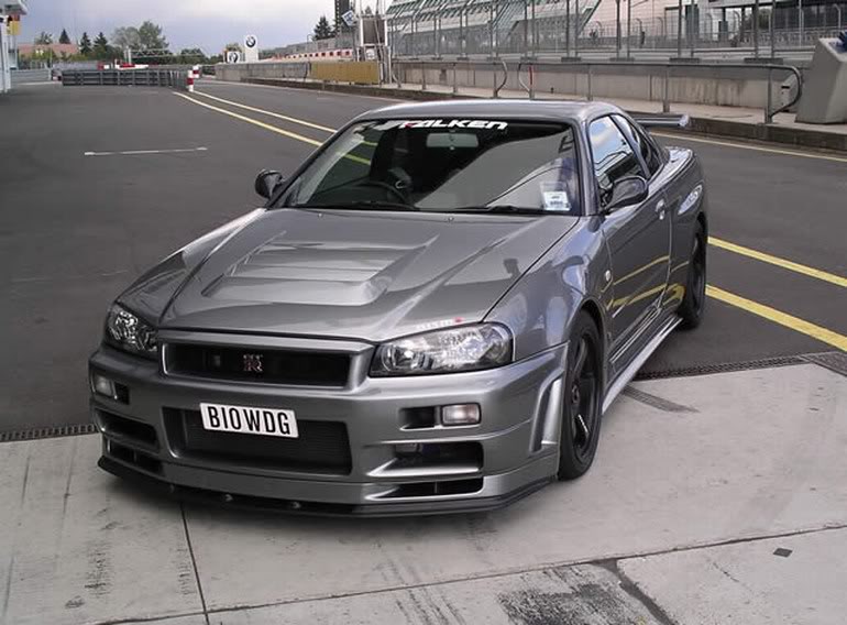 Nissan Skyline Modif