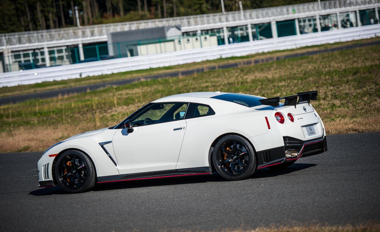 Nissan Skyline Nismo 2015