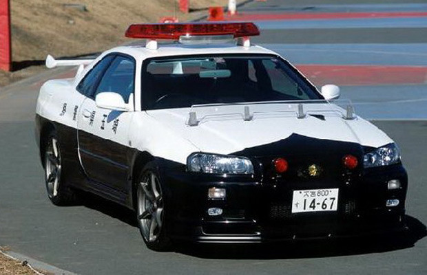 Nissan Skyline Police Car