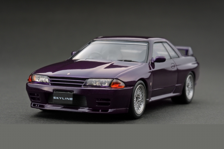 Nissan Skyline Purple
