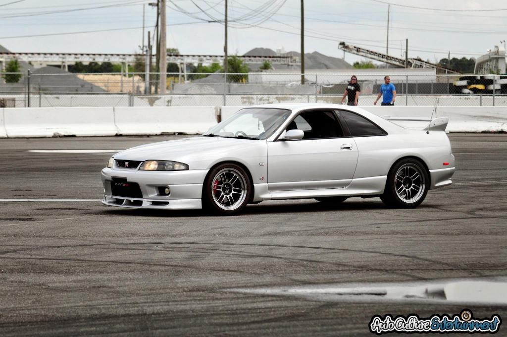 Nissan Skyline R33 Gt-R