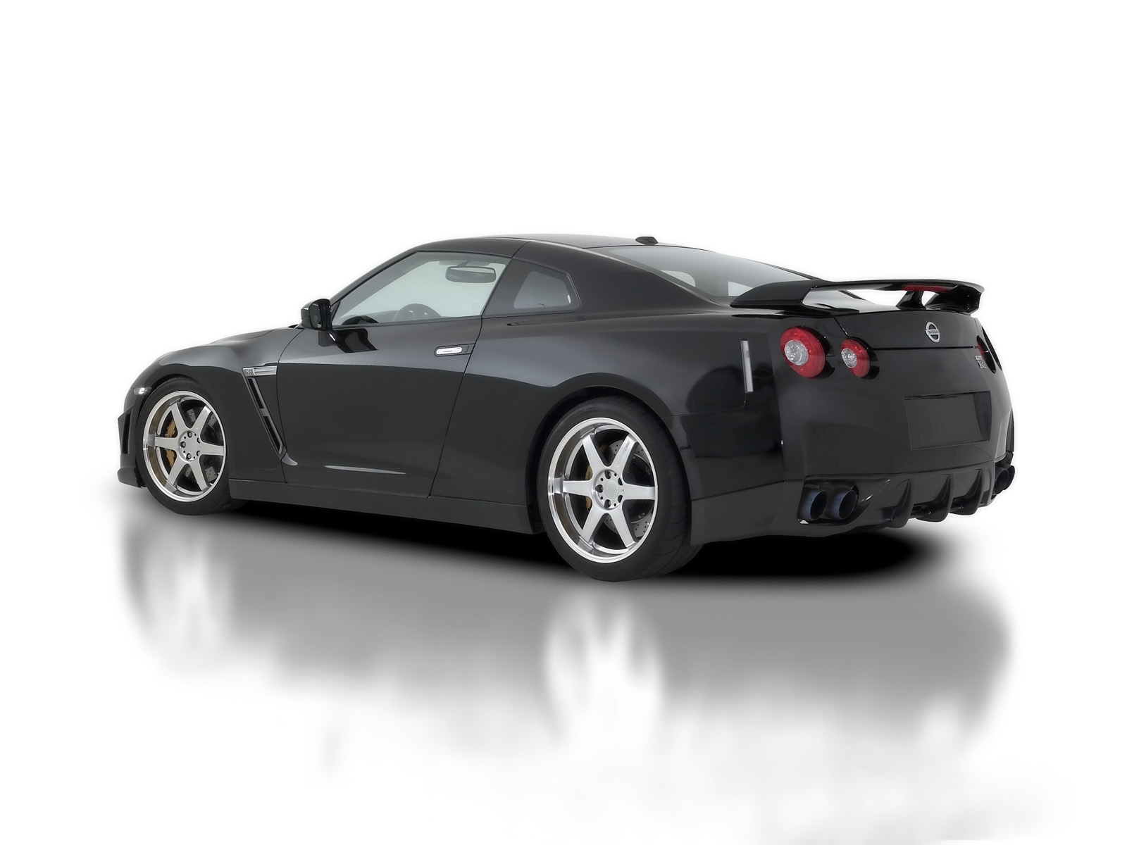 Nissan Skyline R35