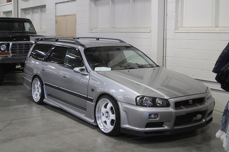 Nissan Skyline Wagon