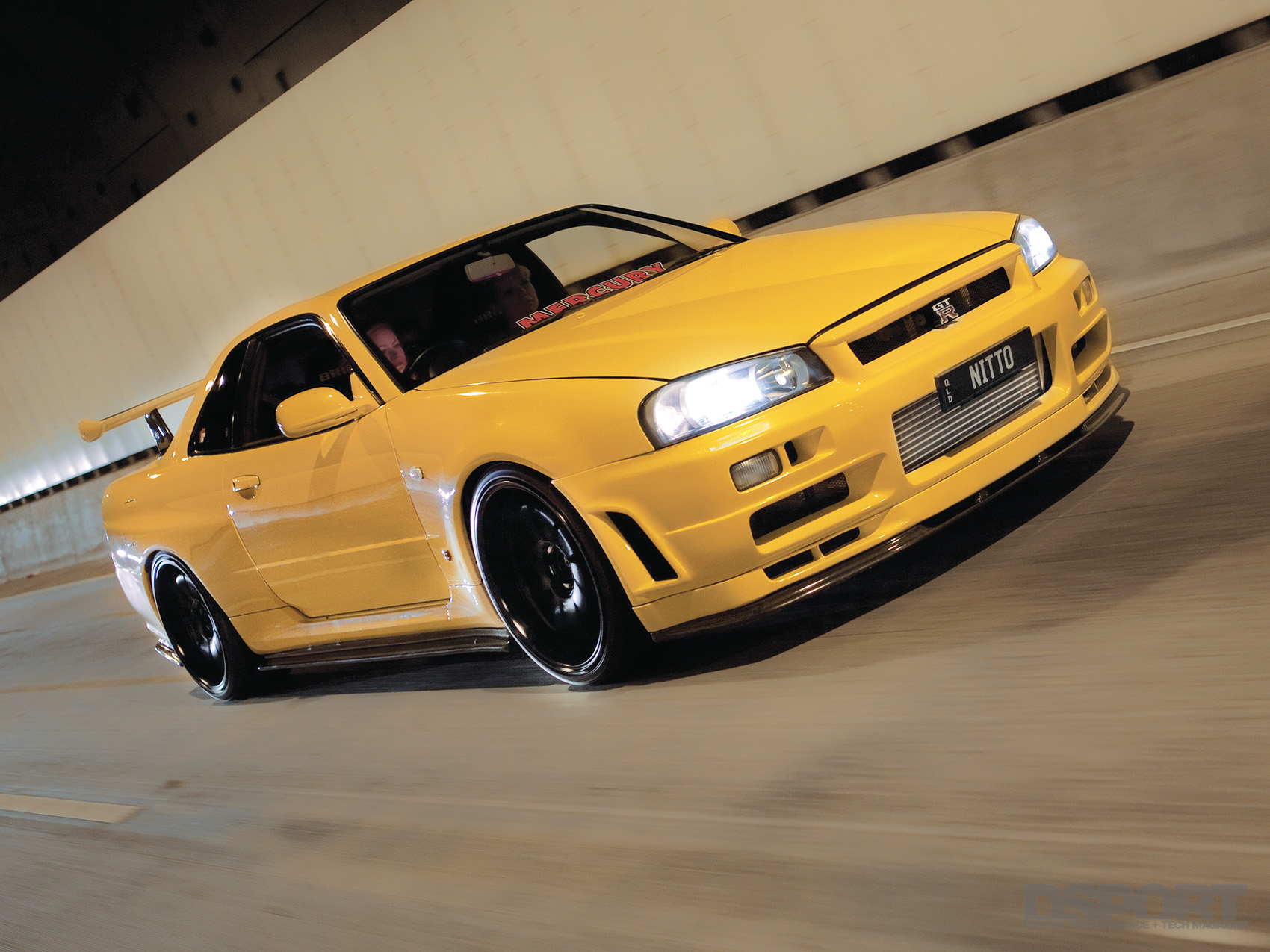 Nissan Skyline Yellow