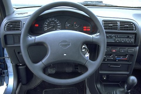 Nissan Sunny 1.4 Lx