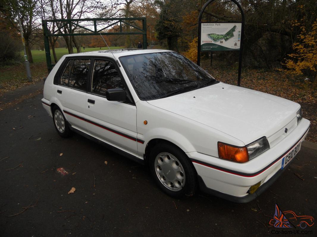 Nissan Sunny 1.8