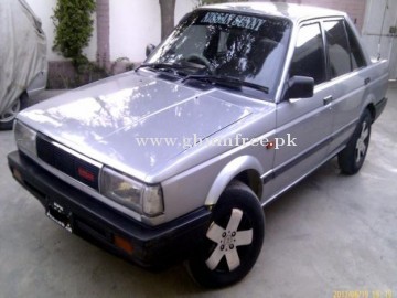 Nissan Sunny 1987