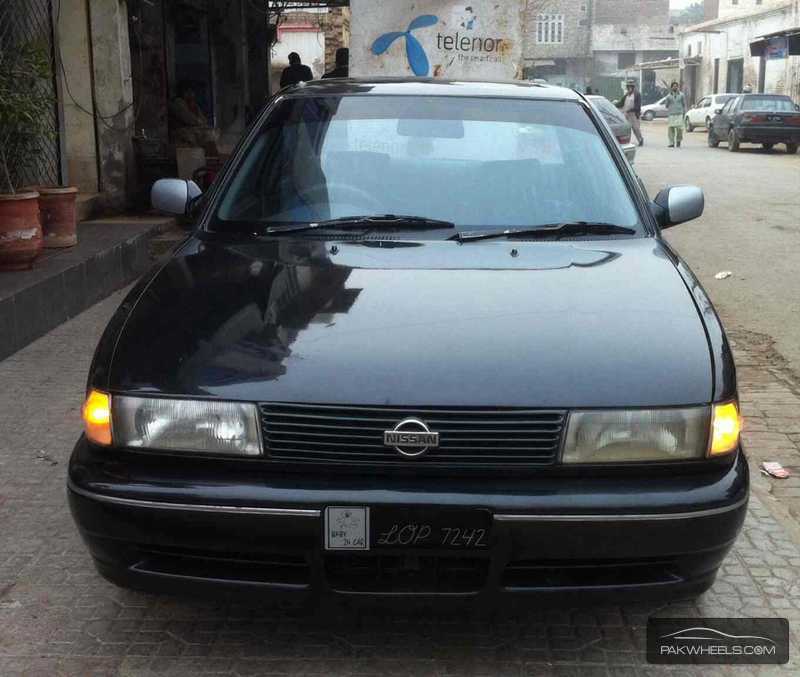 Nissan Sunny 1992