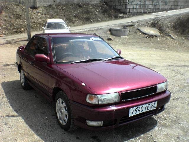 Nissan Sunny 1992
