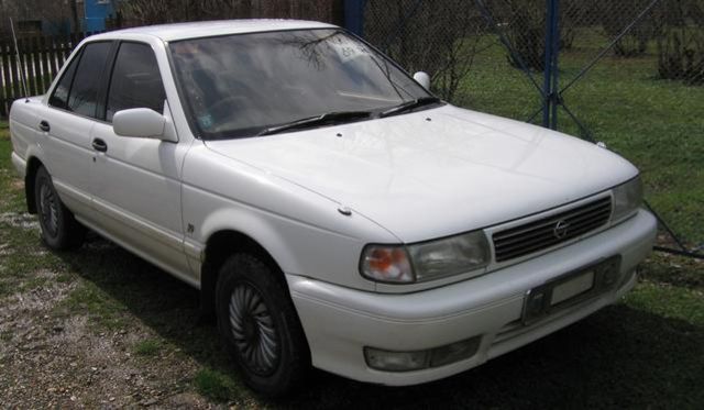 Nissan Sunny 1993