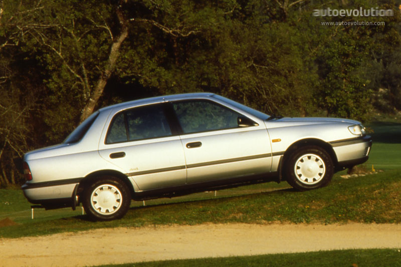 Nissan Sunny 1993