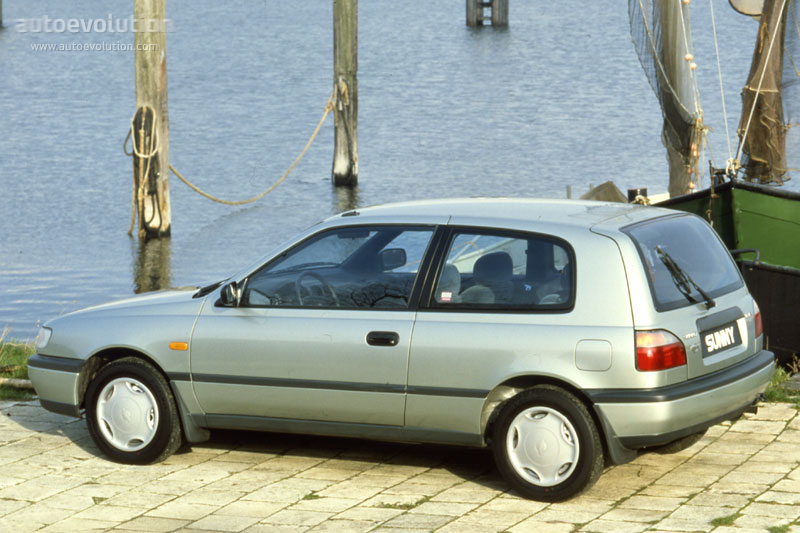 Nissan Sunny 1995
