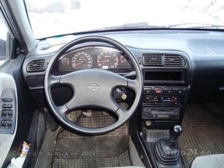 Nissan Sunny 1995