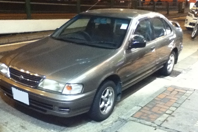 Nissan Sunny 1998