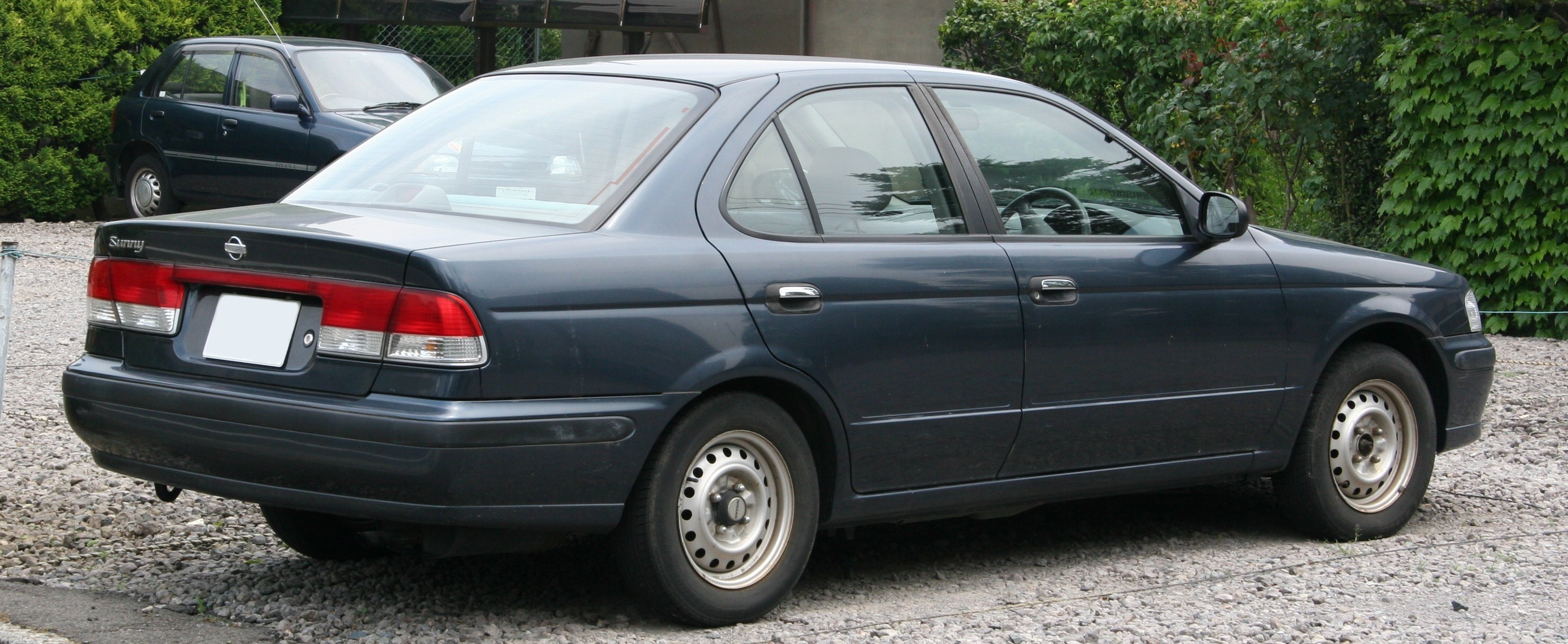 Nissan Sunny 1998