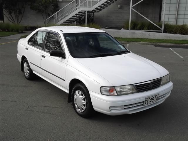 Nissan Sunny 2.0 Diesel