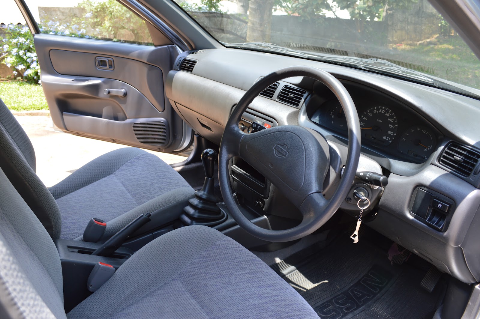 Nissan Sunny 2.0 Diesel