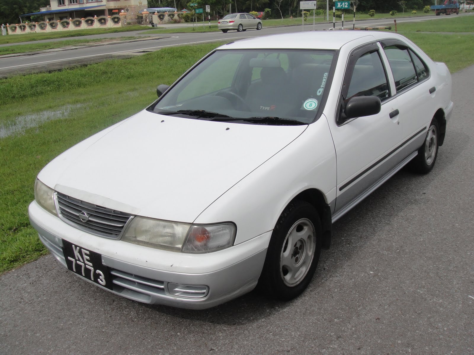 Nissan Sunny 2.0 Diesel