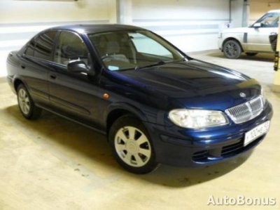 Nissan Sunny 2002