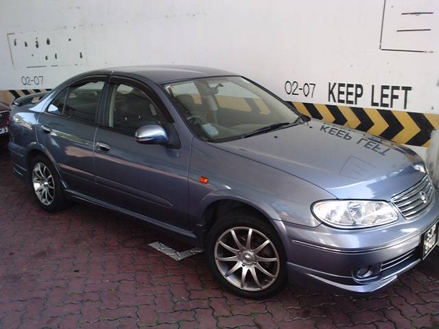 Nissan Sunny 2005