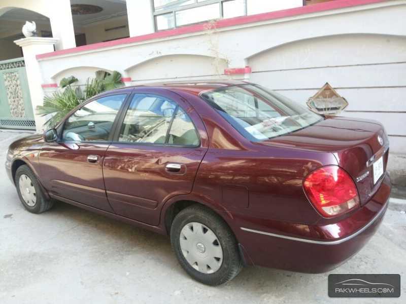 Nissan Sunny 2006