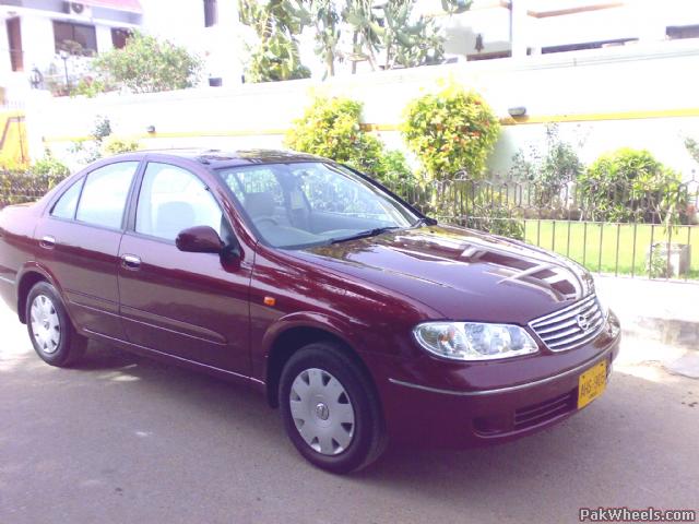 Nissan Sunny 2008