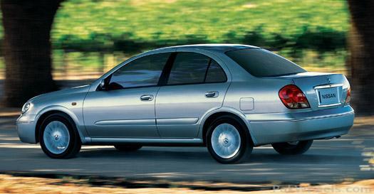 Nissan Sunny 2010