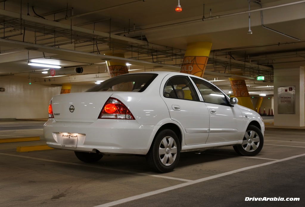 Nissan Sunny 2011