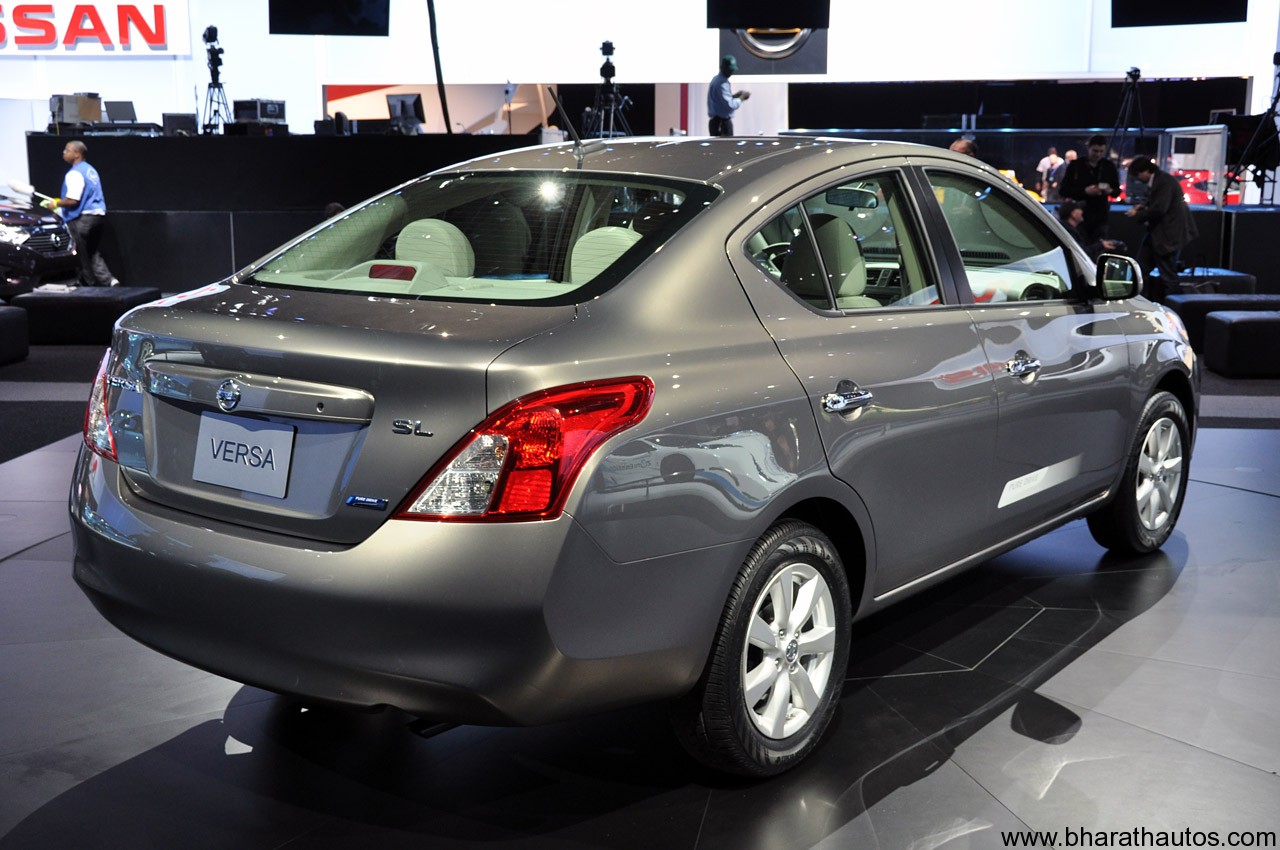 Nissan Sunny 2012