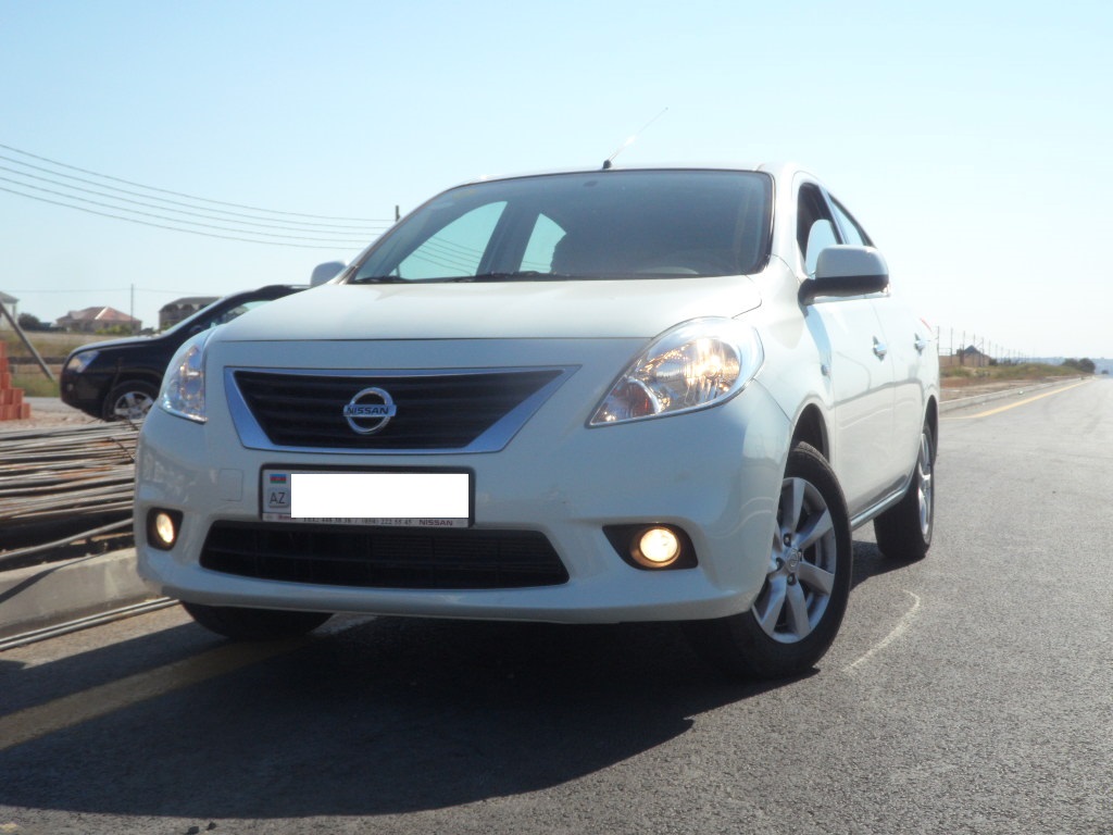 Nissan Sunny 2013