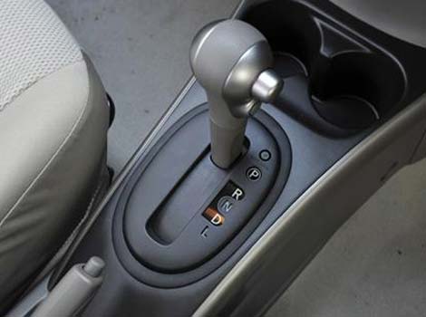 Nissan Sunny At