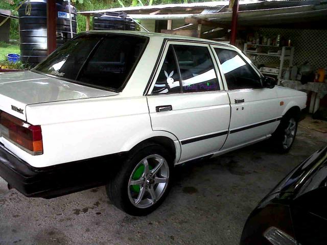 Nissan Sunny B12