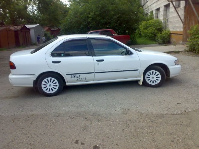 Nissan Sunny B14